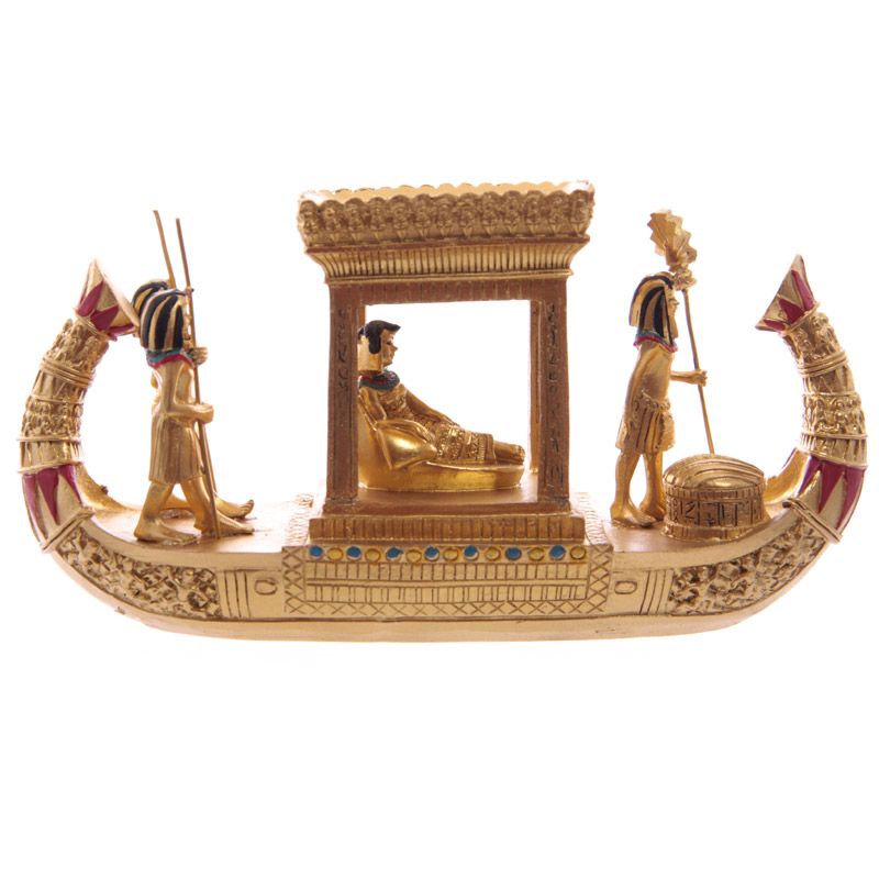 Goldenes Ägyptisches Überdachtes Boot
