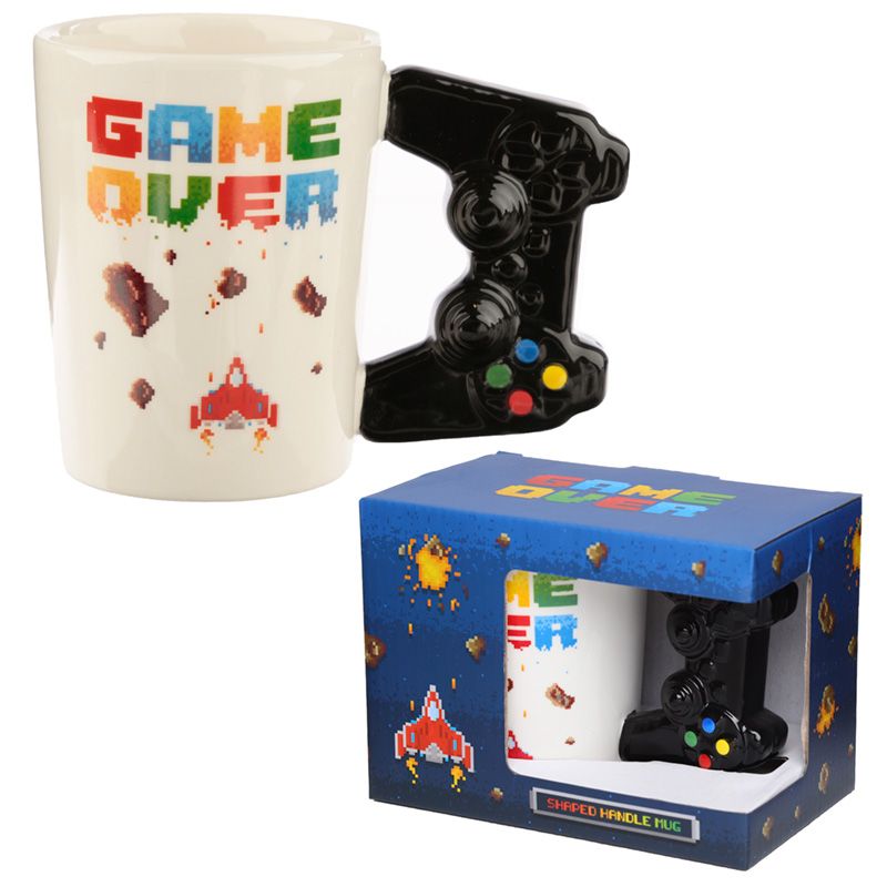 Game Over mit Controller & Pixel Bild geformter Henkel Tasse  