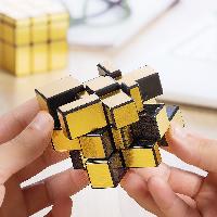 Zauberwürfel Drehpuzzle Ubik 3D InnovaGoods